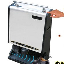  永康市百姓家居用品厂 主营 擦鞋机,电饼铛,好神